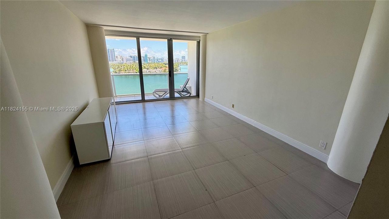 En Venta: $550,000 (1 camas, 2 baños, 1147 Pies cuadrados)