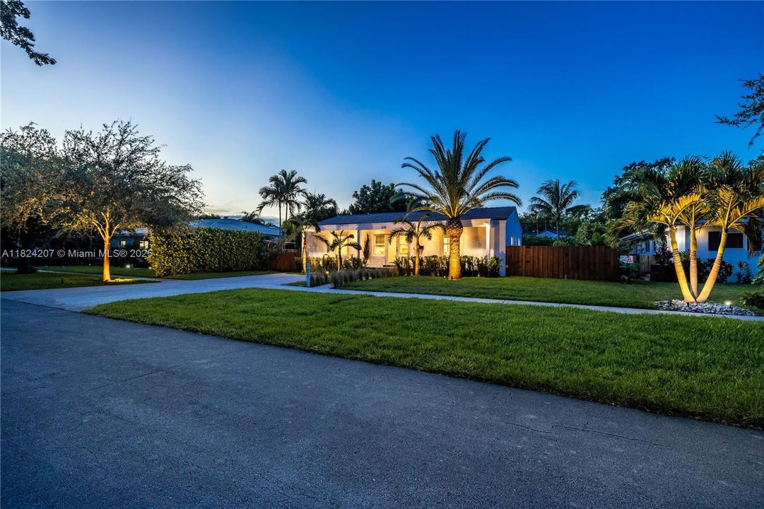 Activo con contrato: $1,325,000 (4 camas, 2 baños, 1691 Pies cuadrados)