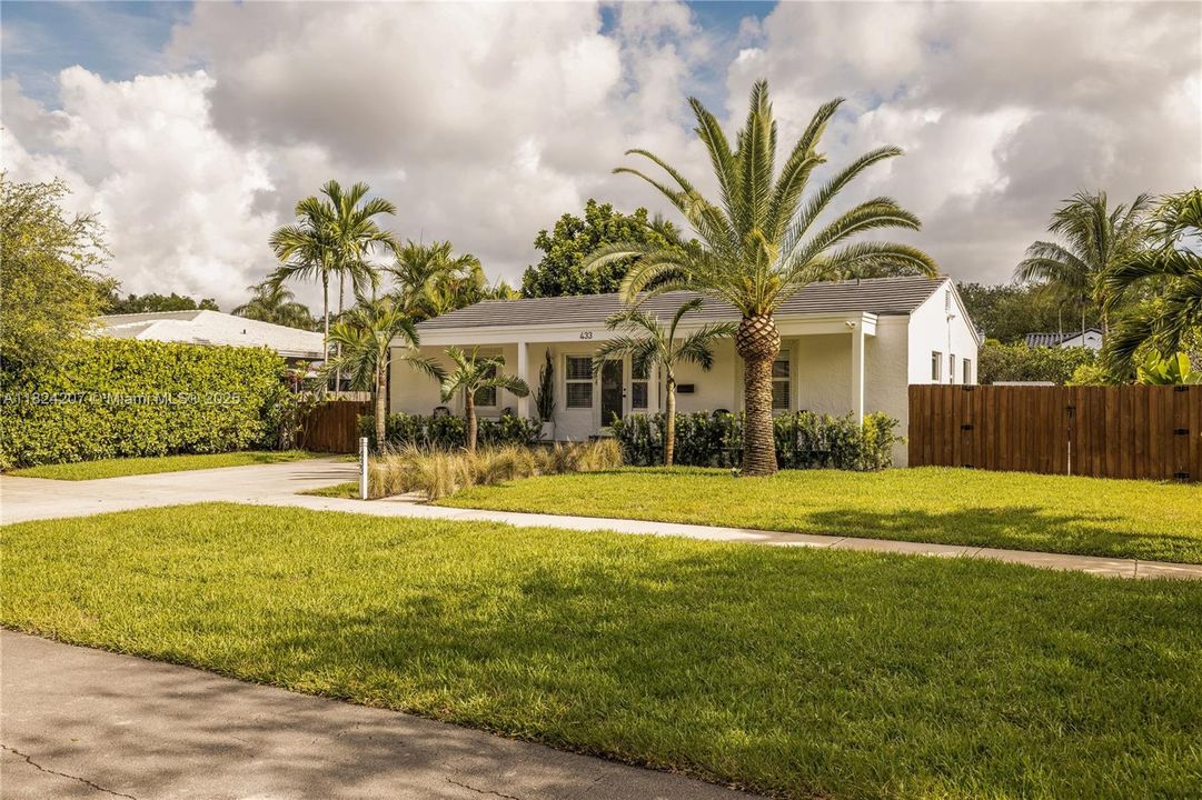 Activo con contrato: $1,325,000 (4 camas, 2 baños, 1691 Pies cuadrados)