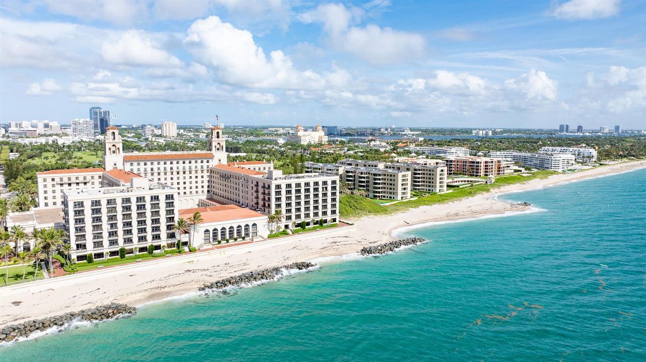 2 N Breakers Row18