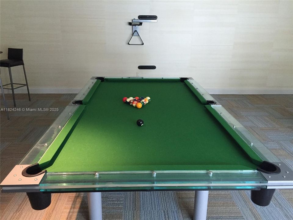 На продажу: $515,000 (1 спален, 1 ванн, 702 Квадратных фут)