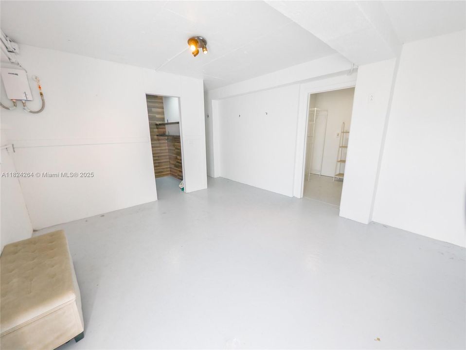 最近租的: $2,000 (1 贝兹, 1 浴室, 700 平方英尺)