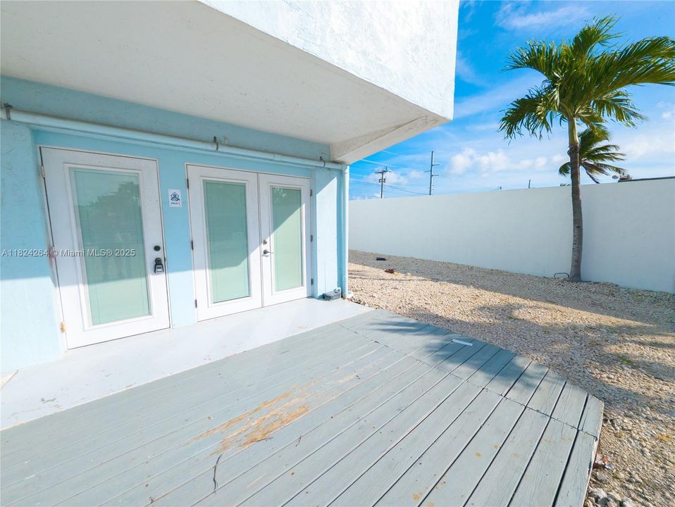 最近租的: $2,000 (1 贝兹, 1 浴室, 700 平方英尺)