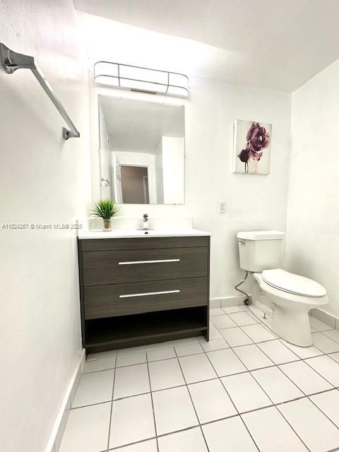 最近售出: $365,000 (1 贝兹, 1 浴室, 750 平方英尺)