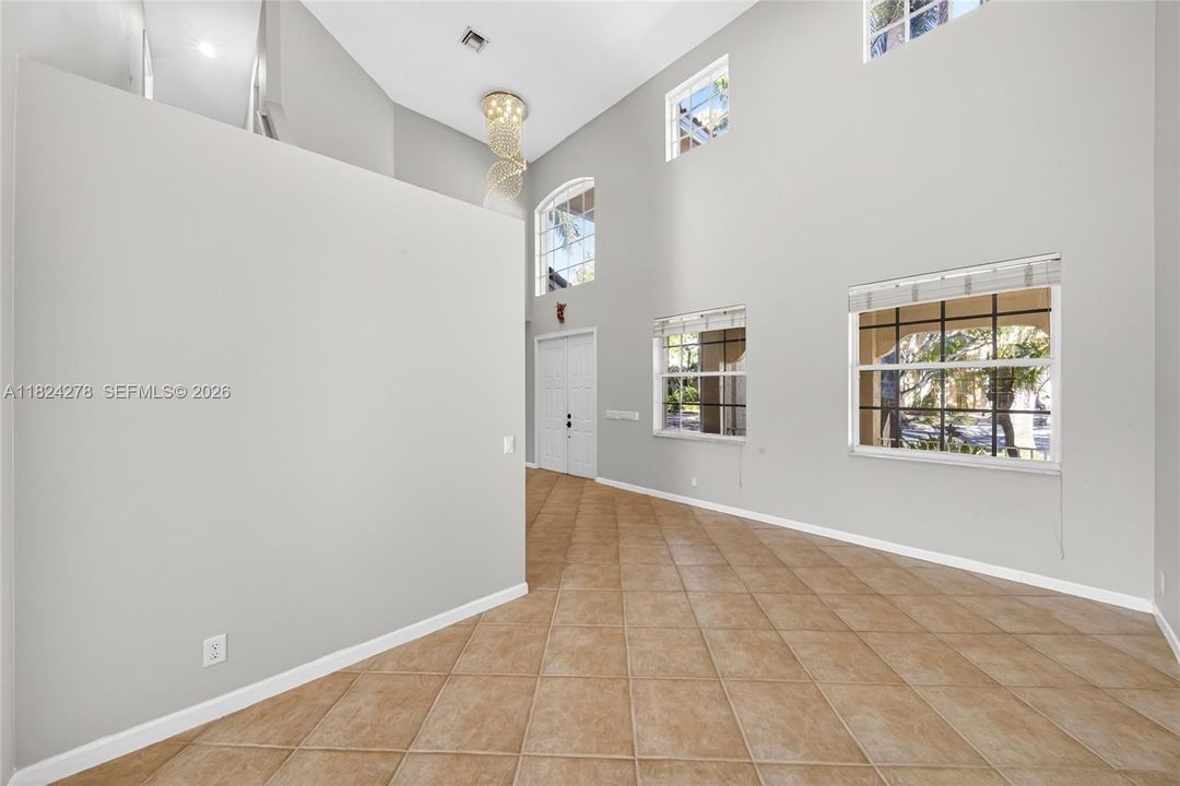 For Sale: $1,099,000 (4 beds, 2 baths, 2596 Square Feet)