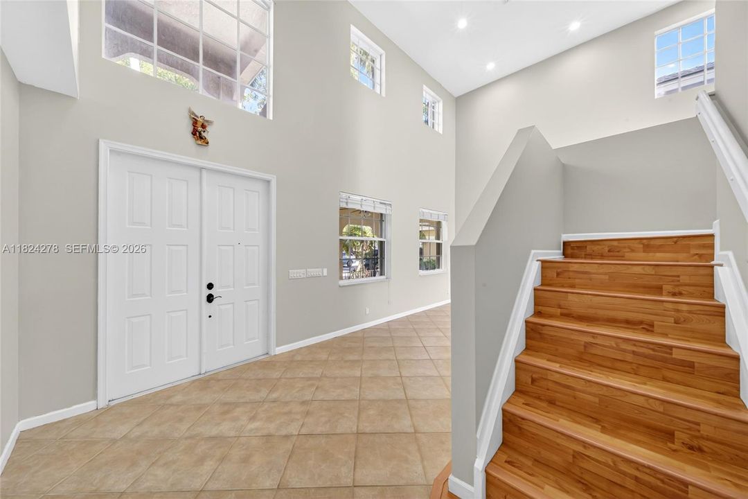 For Sale: $1,099,000 (4 beds, 2 baths, 2596 Square Feet)