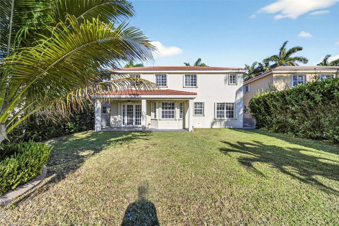 For Sale: $1,099,000 (4 beds, 2 baths, 2596 Square Feet)