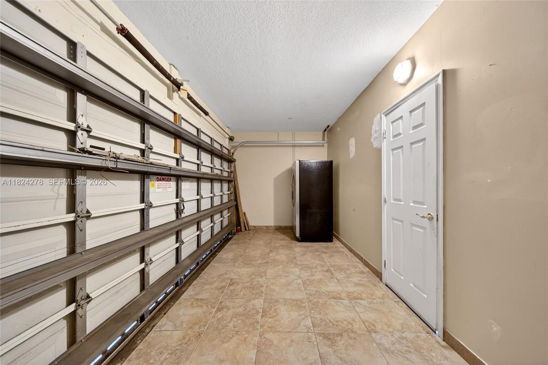 For Sale: $1,099,000 (4 beds, 2 baths, 2596 Square Feet)
