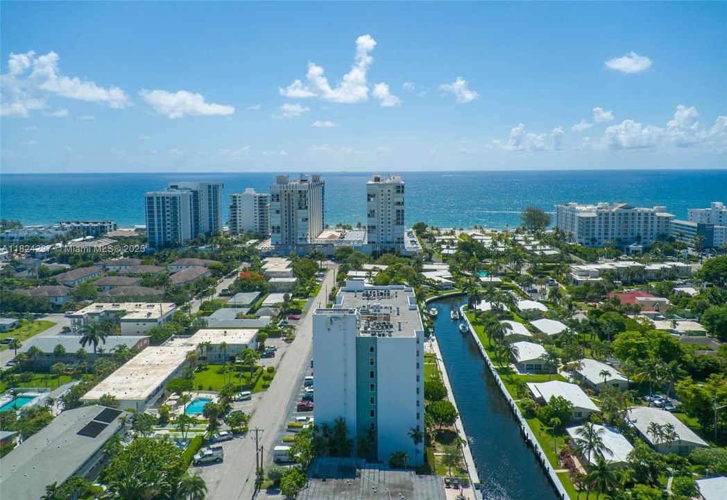 合同活跃: $388,000 (2 贝兹, 2 浴室, 1425 平方英尺)