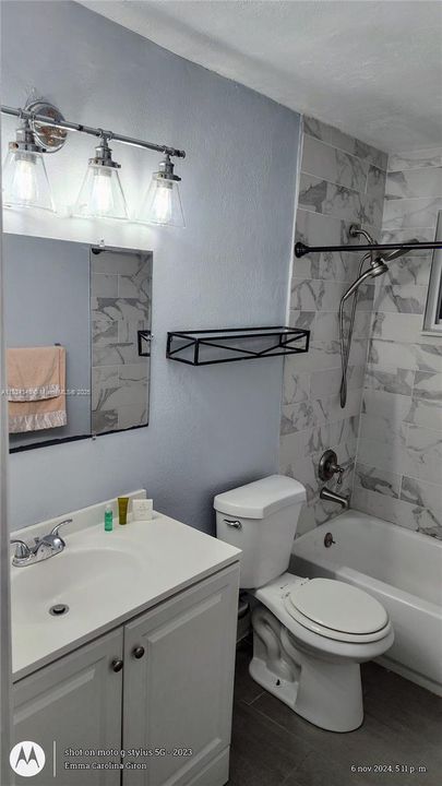 最近租的: $2,490 (3 贝兹, 1 浴室, 759 平方英尺)