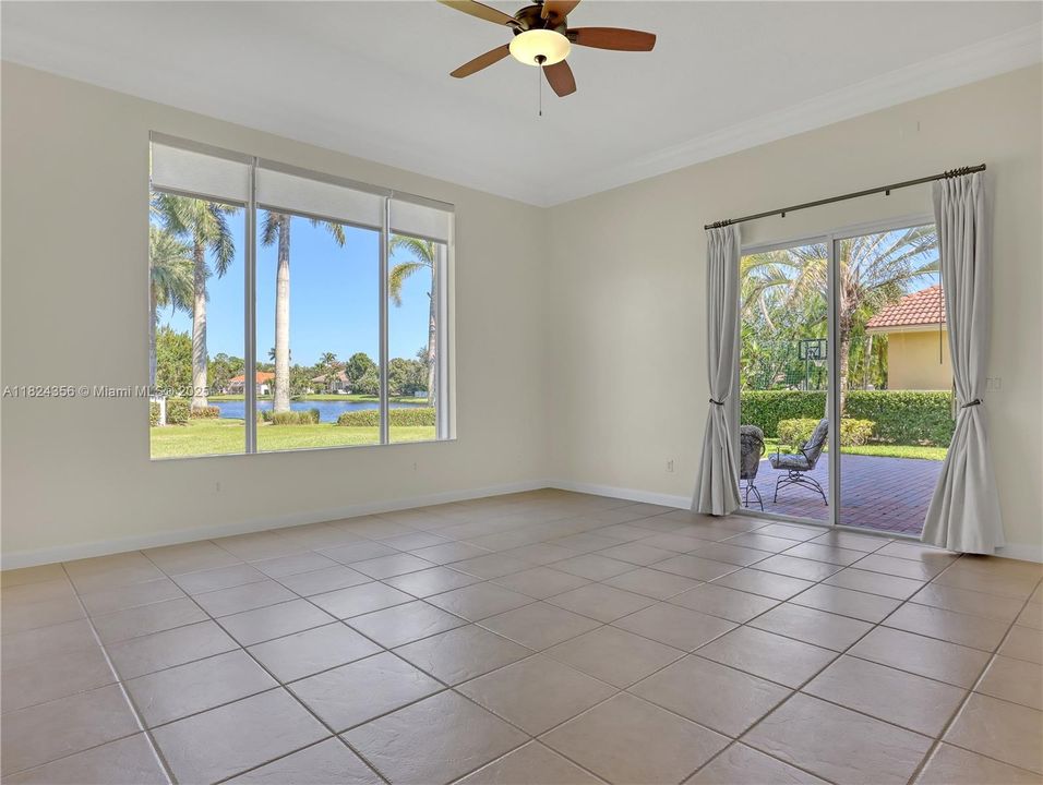 For Sale: $750,000 (4 beds, 3 baths, 2679 Square Feet)