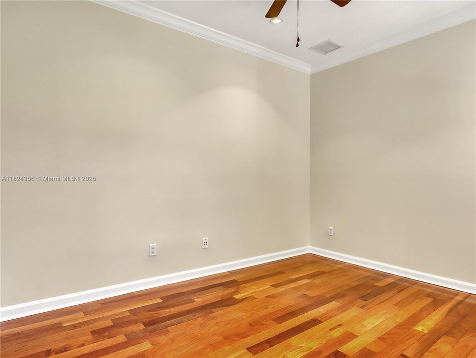 For Sale: $750,000 (4 beds, 3 baths, 2679 Square Feet)