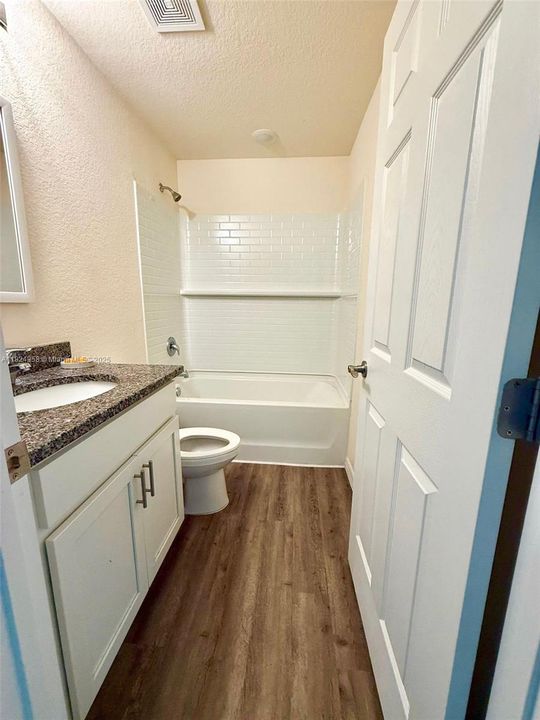 2nd Bathroom
