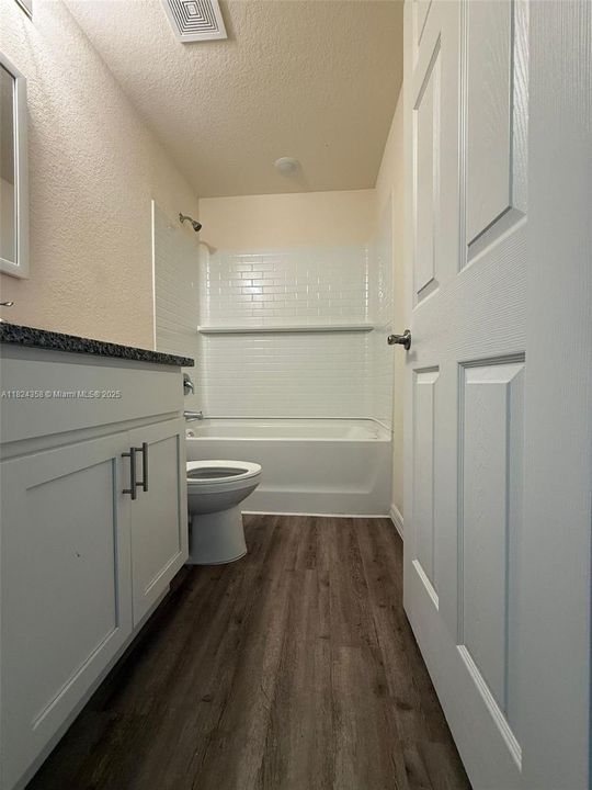 2nd Bathroom