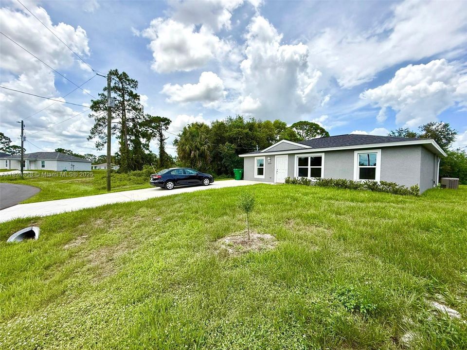 Recently Sold: $235,000 (3 beds, 2 baths, 1120 Square Feet)