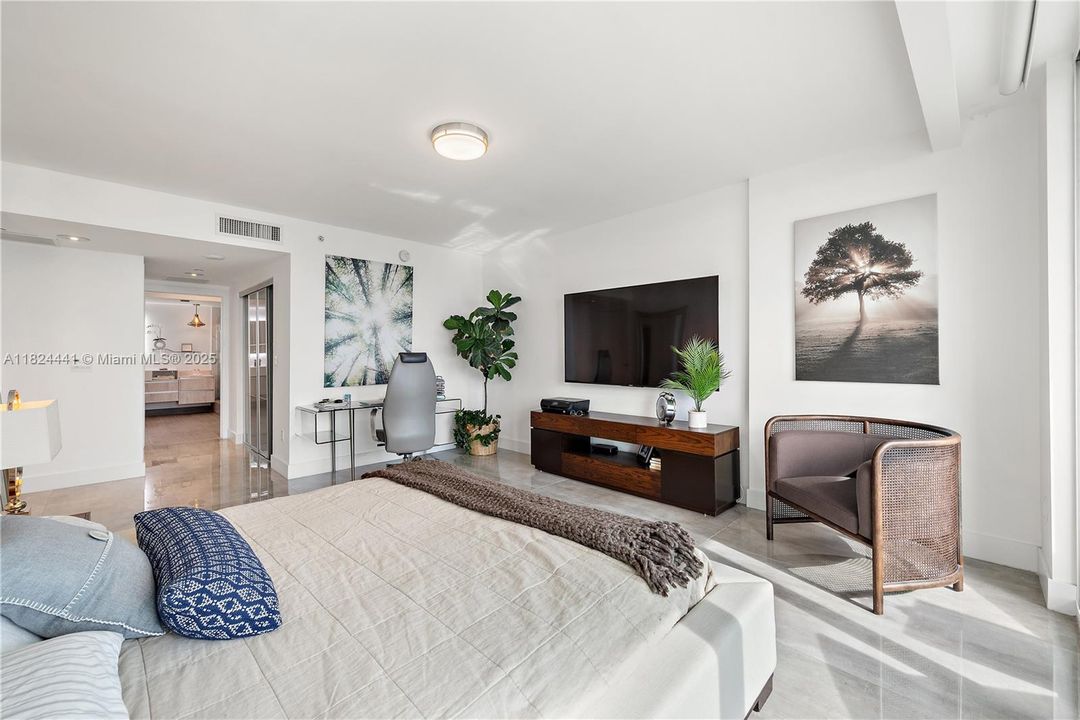 待售: $2,200,000 (3 贝兹, 3 浴室, 3082 平方英尺)