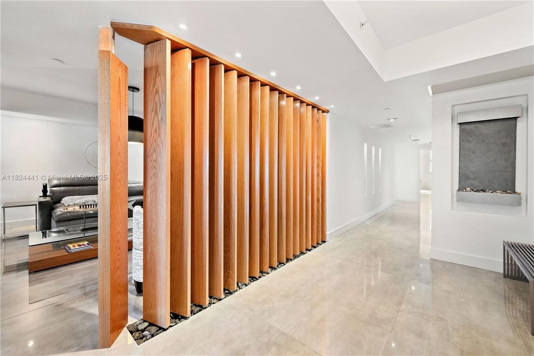 待售: $2,200,000 (3 贝兹, 3 浴室, 3082 平方英尺)