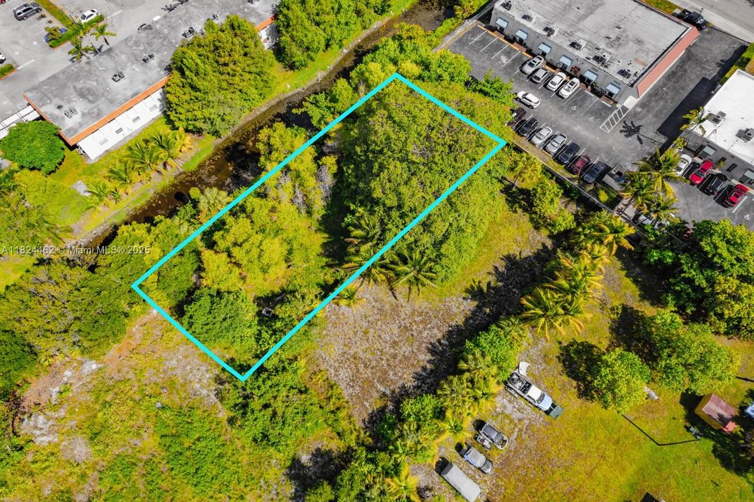 Recently Sold: $125,000 (0.32 acres)