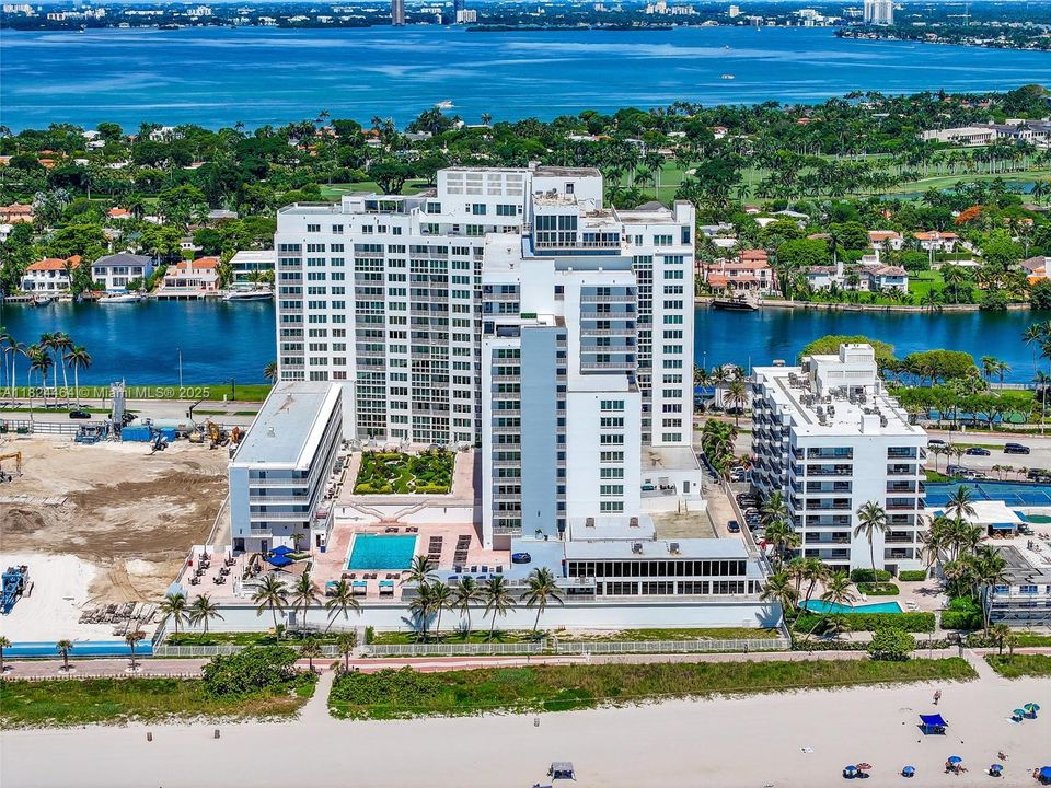 合同活跃: $580,000 (2 贝兹, 2 浴室, 1660 平方英尺)