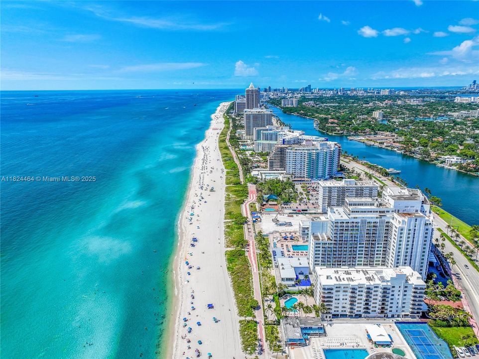 合同活跃: $580,000 (2 贝兹, 2 浴室, 1660 平方英尺)