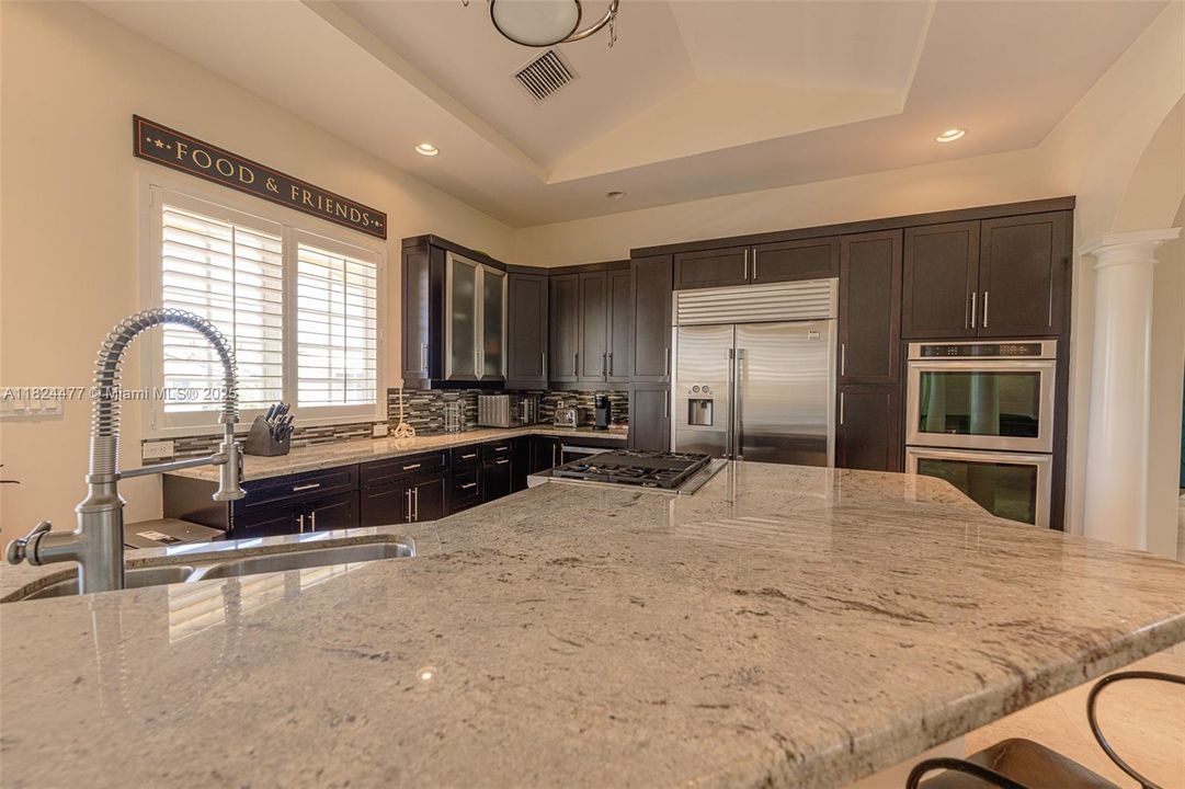 For Rent: $6,995 (4 beds, 3 baths, 3116 Square Feet)