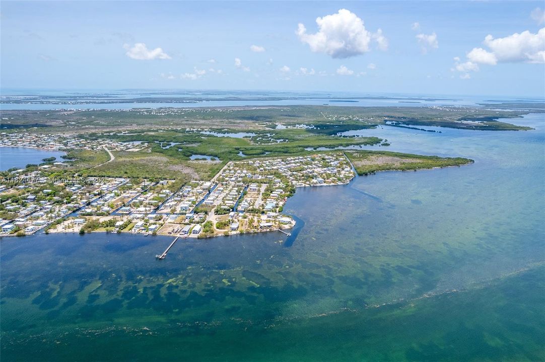 For Rent: $6,995 (4 beds, 3 baths, 3116 Square Feet)