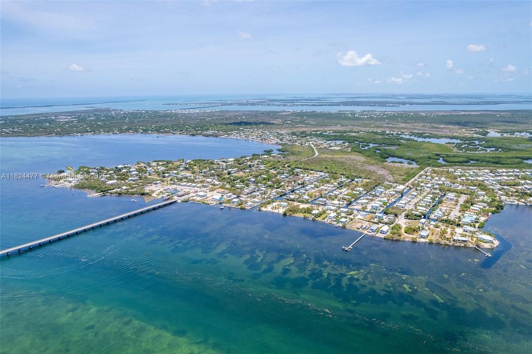 For Rent: $6,995 (4 beds, 3 baths, 3116 Square Feet)