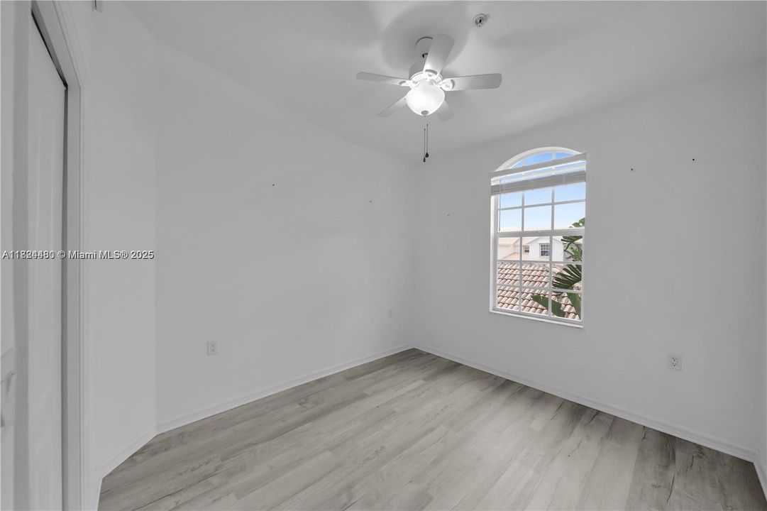 En Venta: $250,000 (3 camas, 2 baños, 0 Pies cuadrados)