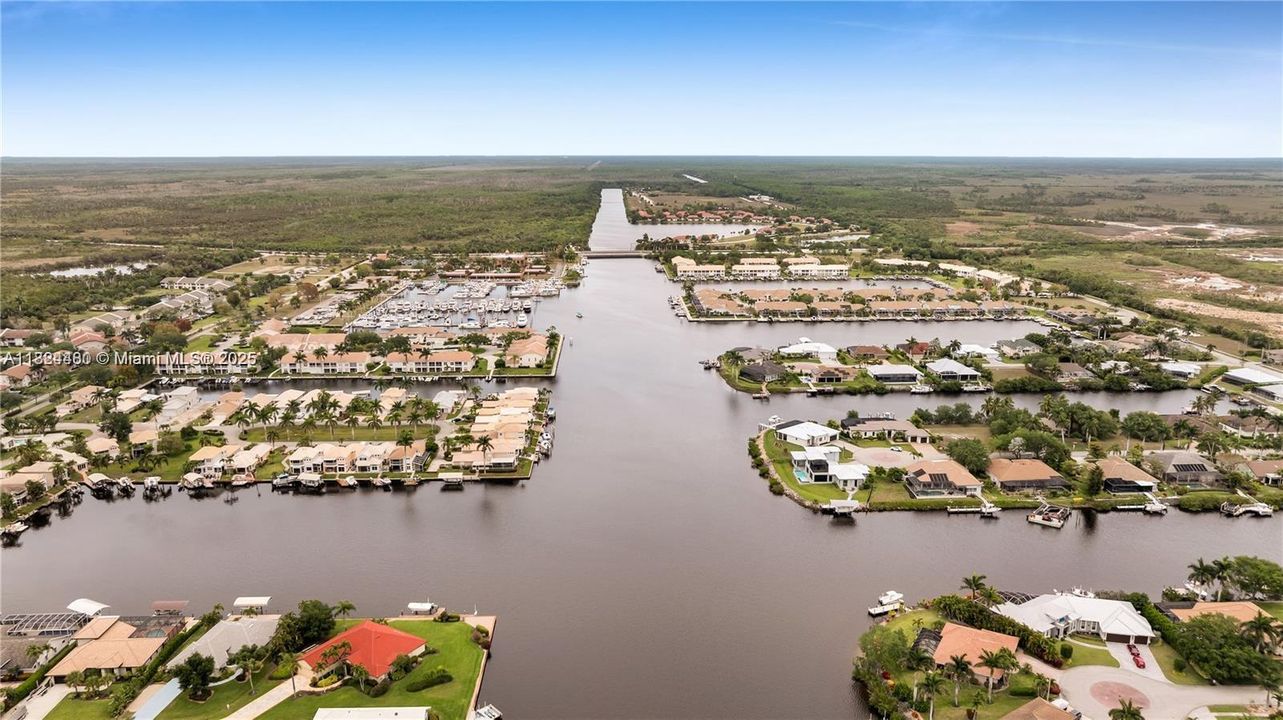 En Venta: $250,000 (3 camas, 2 baños, 0 Pies cuadrados)