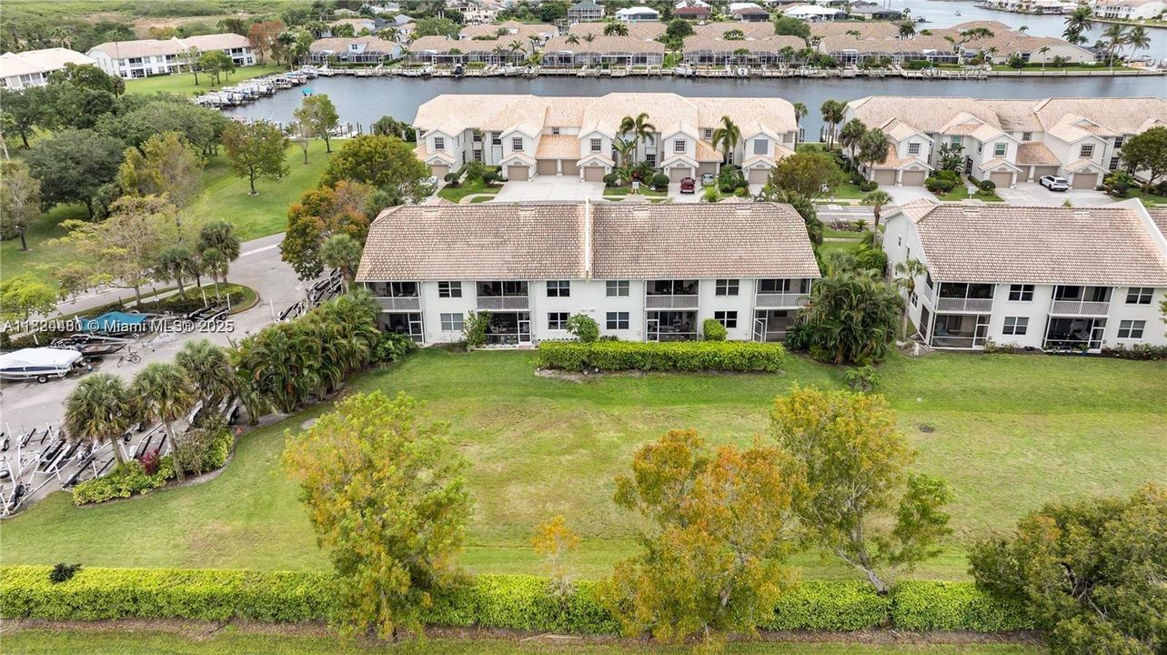 En Venta: $250,000 (3 camas, 2 baños, 0 Pies cuadrados)