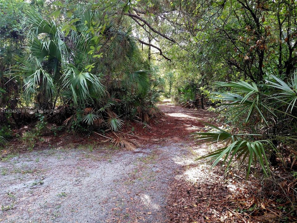 For Sale: $599,900 (4 beds, 2 baths, 2432 Square Feet)