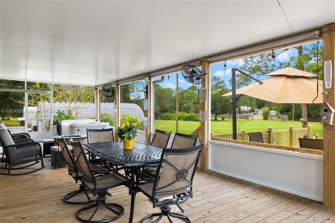 For Sale: $599,900 (4 beds, 2 baths, 2432 Square Feet)