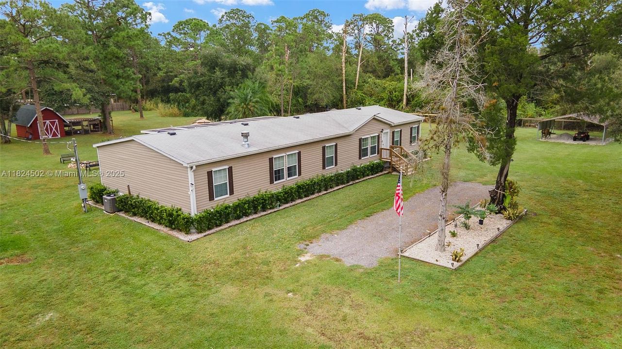 For Sale: $599,900 (4 beds, 2 baths, 2432 Square Feet)