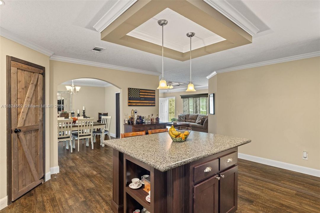 For Sale: $599,900 (4 beds, 2 baths, 2432 Square Feet)