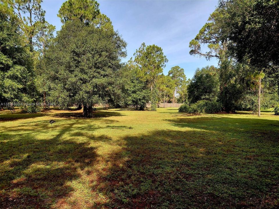 For Sale: $599,900 (4 beds, 2 baths, 2432 Square Feet)