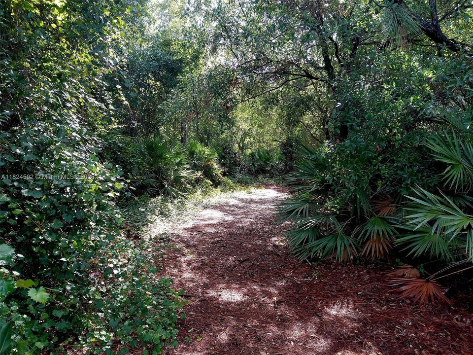 For Sale: $599,900 (4 beds, 2 baths, 2432 Square Feet)