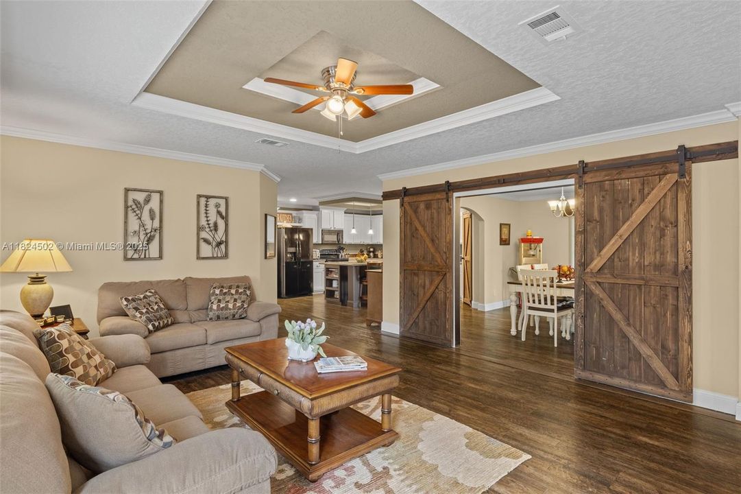 For Sale: $599,900 (4 beds, 2 baths, 2432 Square Feet)