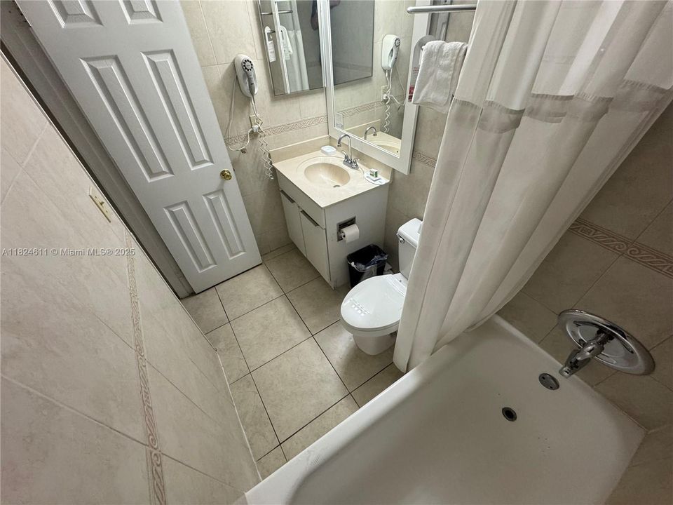 На продажу: $129,000 (0 спален, 1 ванн, 360 Квадратных фут)