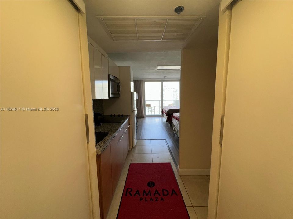 На продажу: $129,000 (0 спален, 1 ванн, 360 Квадратных фут)