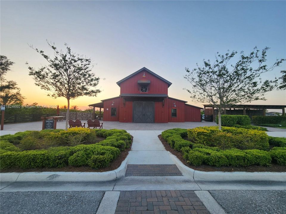 Recientemente alquilado: $3,950 (3 camas, 3 baños, 2635 Pies cuadrados)