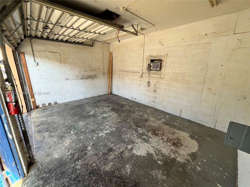 最近租的: $750 (0 贝兹, 0 浴室, 0 平方英尺)