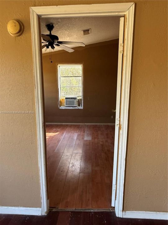 最近售出: $169,999 (3 贝兹, 2 浴室, 0 平方英尺)