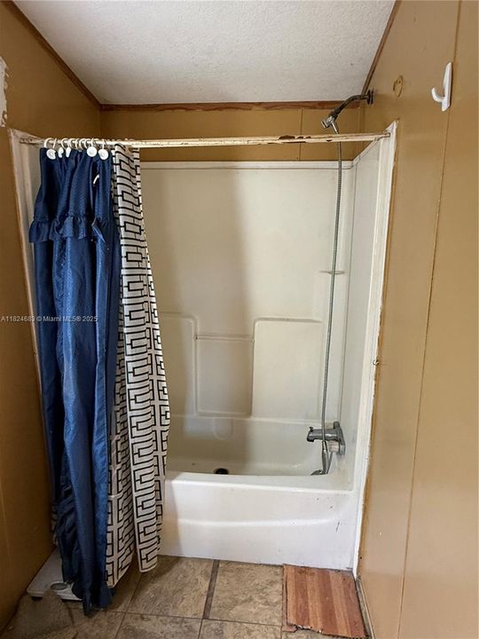 最近售出: $169,999 (3 贝兹, 2 浴室, 0 平方英尺)