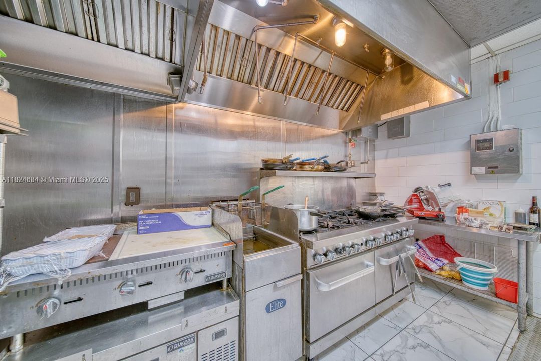 待售: $50,000 (0 贝兹, 0 浴室, 0 平方英尺)