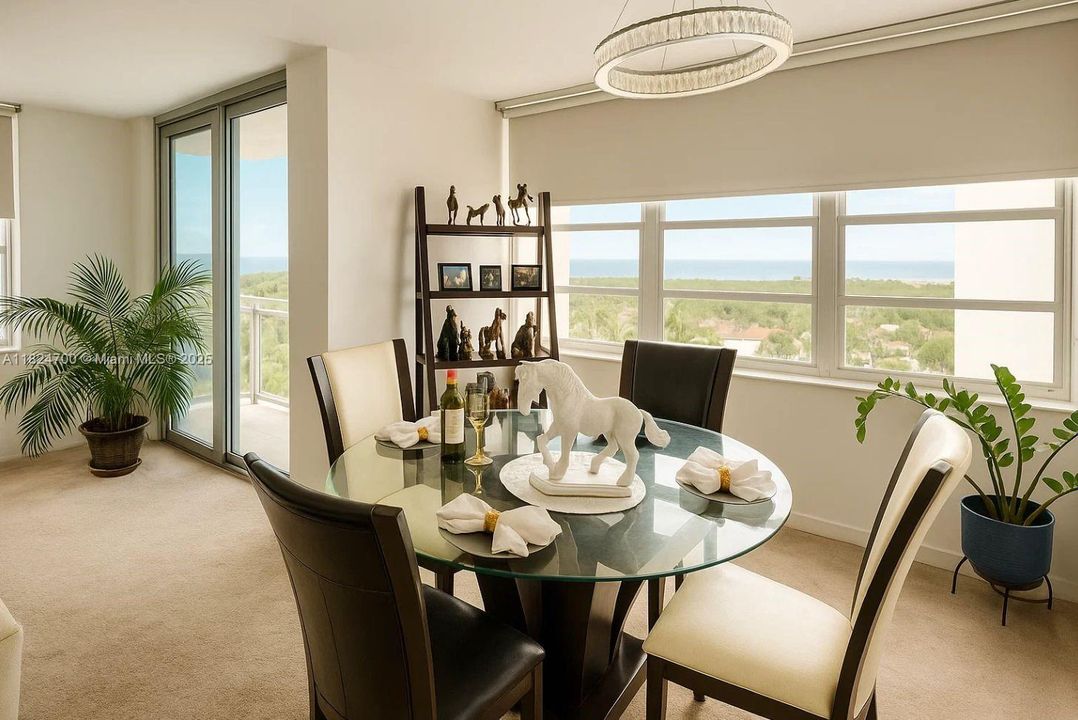 На продажу: $320,000 (2 спален, 2 ванн, 1232 Квадратных фут)