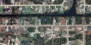 На продажу: $55,000 (0.17 acres)