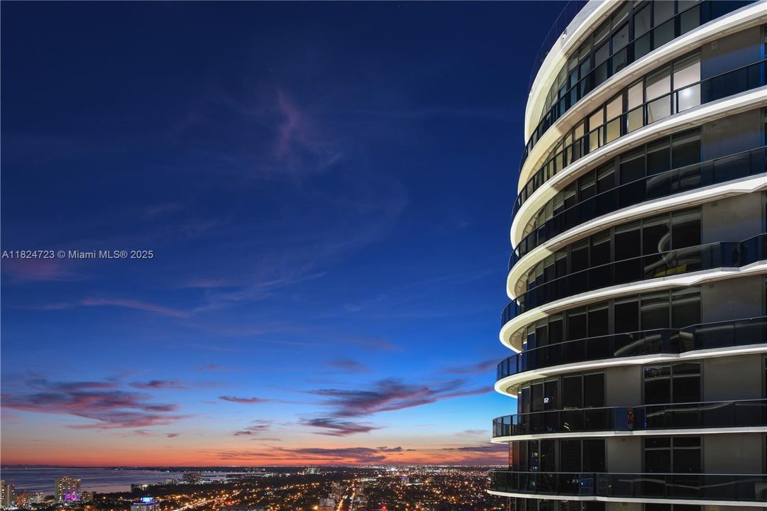 Vendido Recientemente: $535,000 (1 camas, 1 baños, 620 Pies cuadrados)