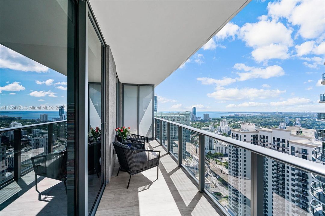 Vendido Recientemente: $535,000 (1 camas, 1 baños, 620 Pies cuadrados)