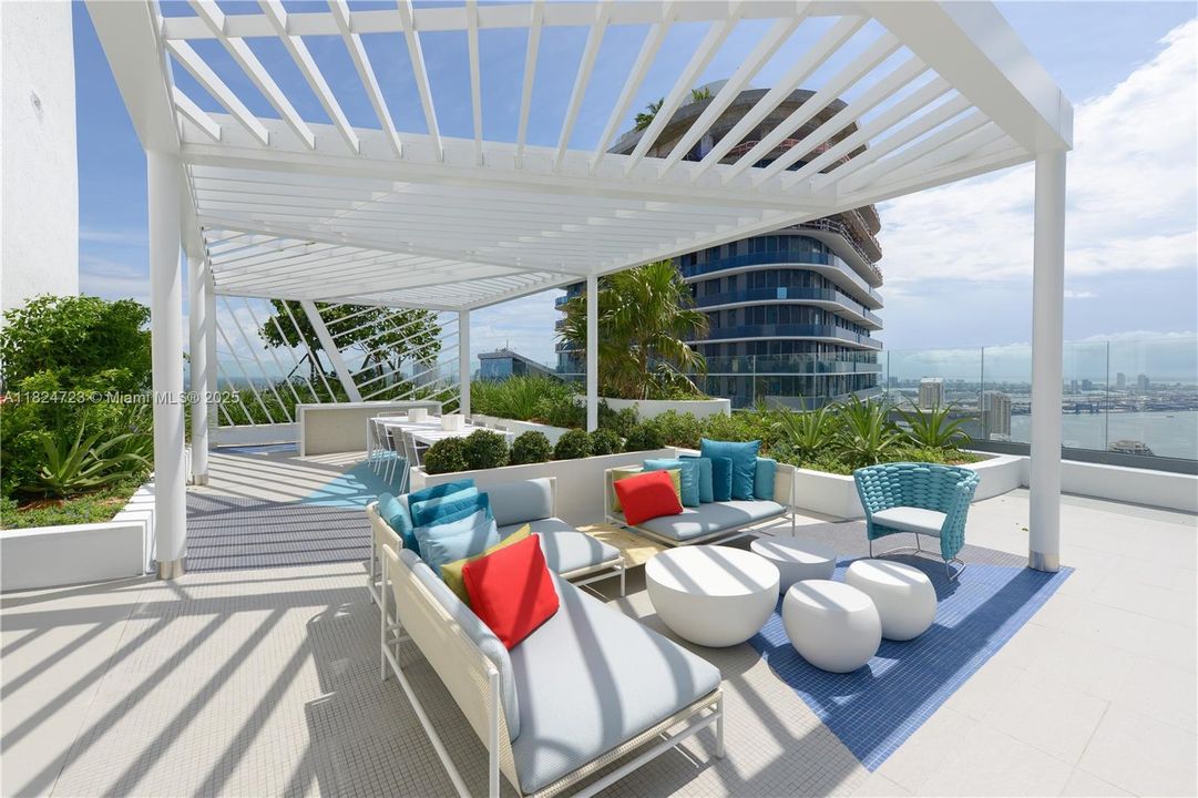 Vendido Recientemente: $535,000 (1 camas, 1 baños, 620 Pies cuadrados)