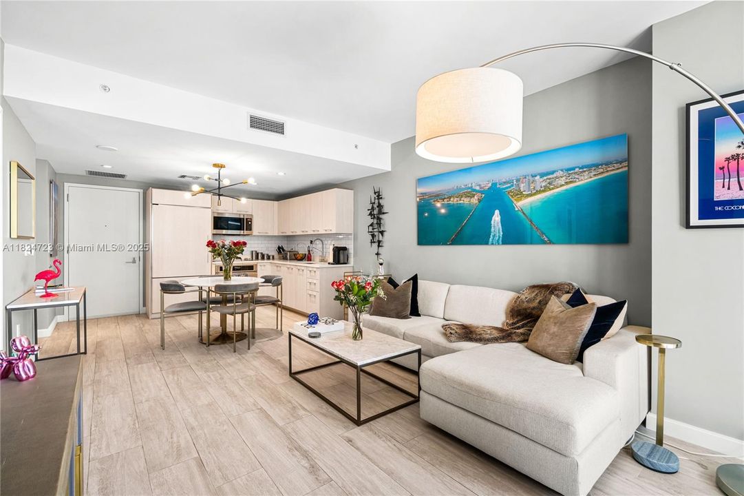 Vendido Recientemente: $535,000 (1 camas, 1 baños, 620 Pies cuadrados)